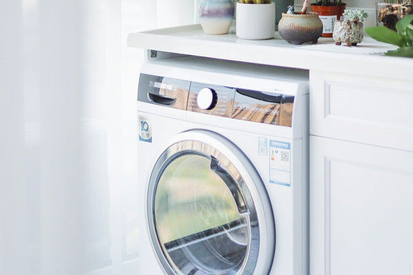 How to Make Your Laundry Room Smell Better with Pura Diffusers and Open Air Technology